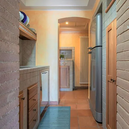 Elegant In The Hills Of Tortoreto With A Garden *