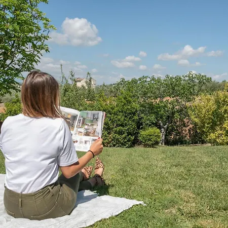 Elegant In The Hills Of Tortoreto With A Garden Poggio Morello